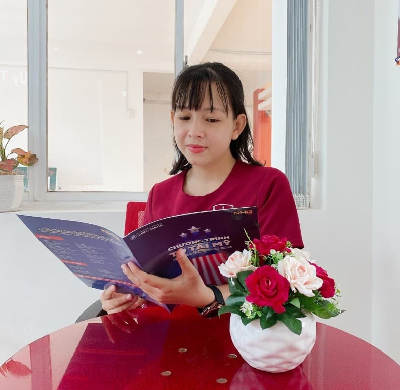 Cô Trần Thủy Tiên